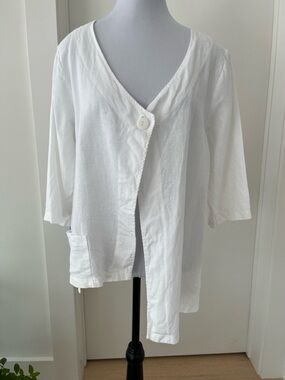 G!OZE White Linen Asymmetric Front Hem 3/4 Sleeve Jacket Lagenlook Summer Chic